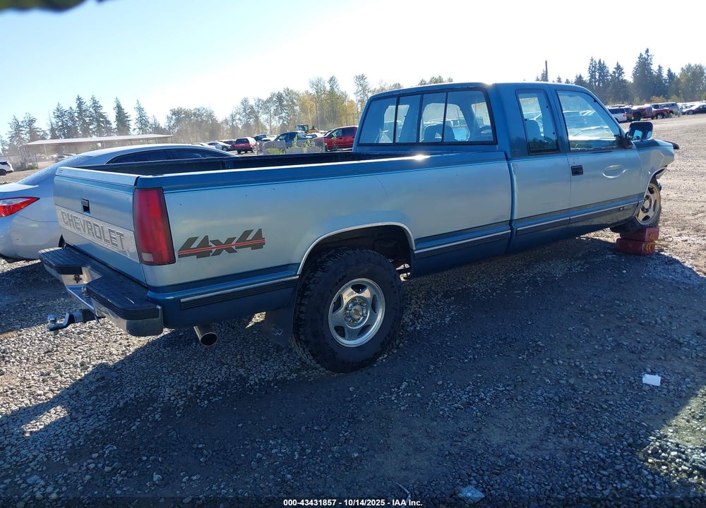 1992 CHEVROLET GMT-400 K1500 VIN: 2GCEK19K2N1118430