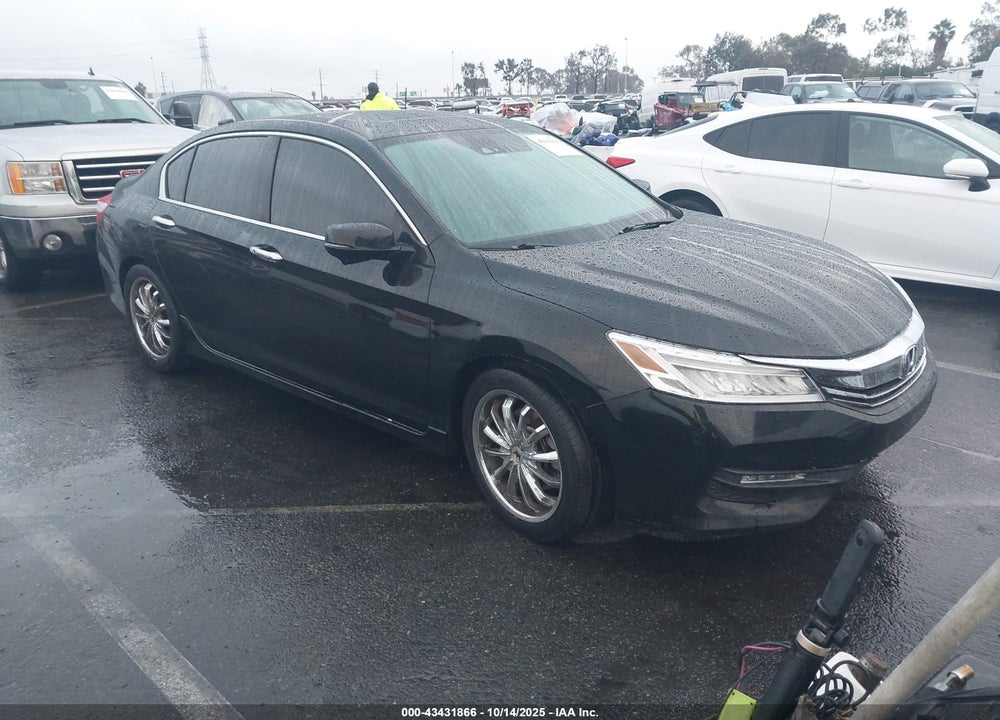 2017 HONDA ACCORD TOURING V6 VIN: 1HGCR3F9XHA021200