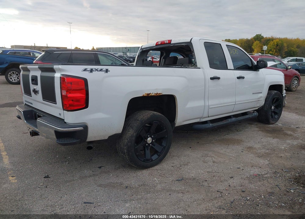 2015 CHEVROLET SILVERADO 1500 1LT VIN: 1GCVKREC4FZ218583