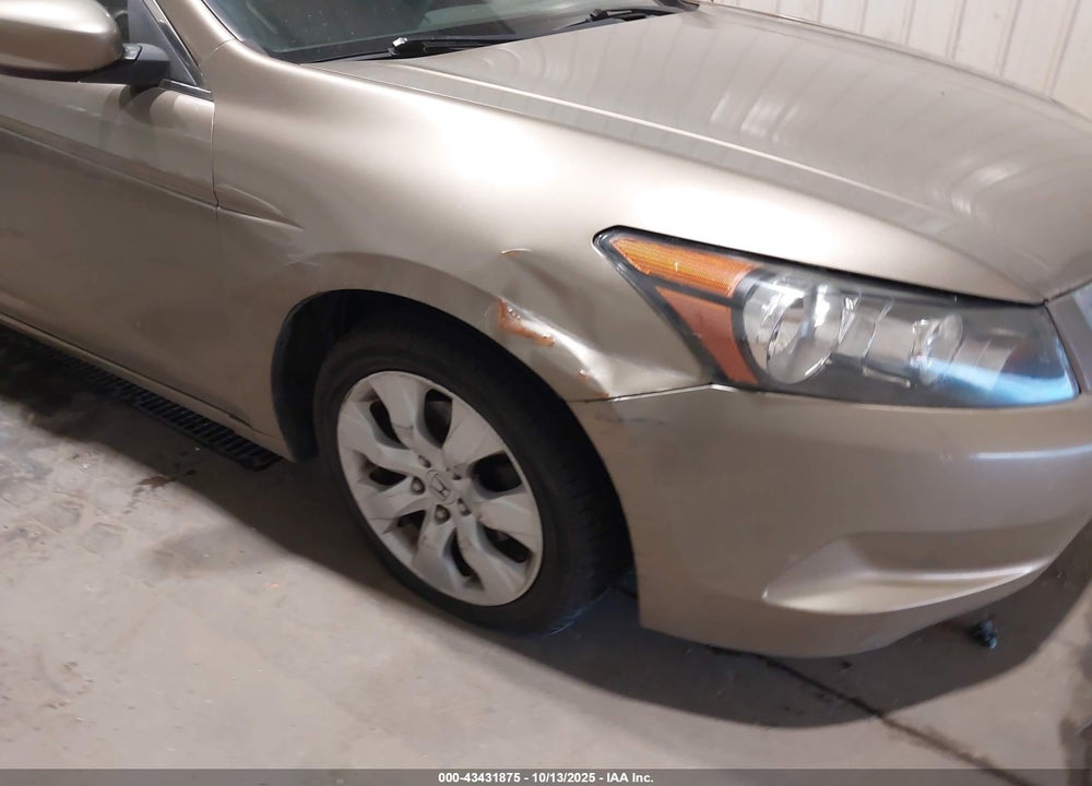 2009 HONDA ACCORD VIN: 1HGCP26849A071843