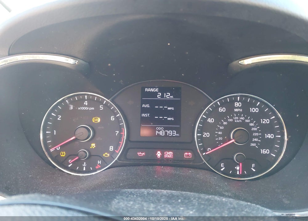 2016 KIA FORTE VIN: KNAFK4A6XG5438811
