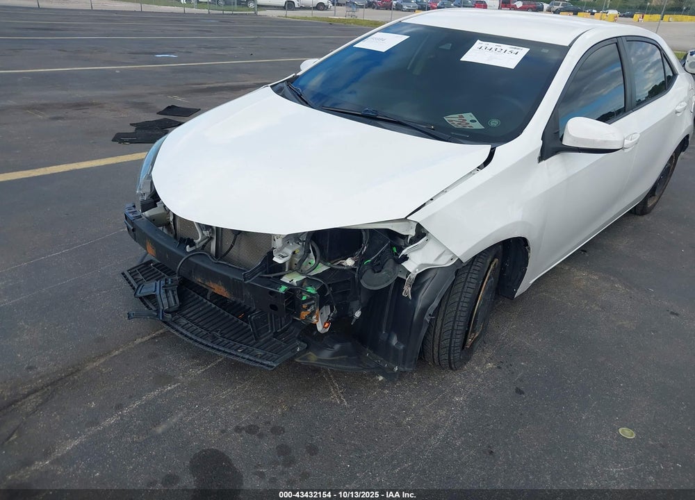 2019 TOYOTA COROLLA LE VIN: 5YFBURHE3KP946216