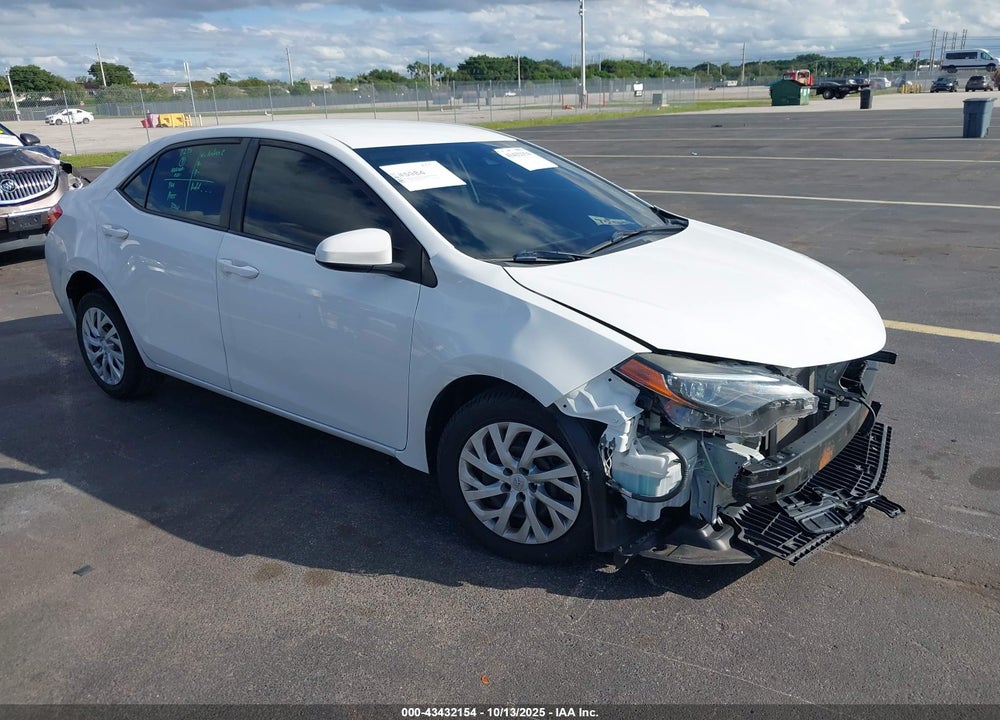 2019 TOYOTA COROLLA LE VIN: 5YFBURHE3KP946216