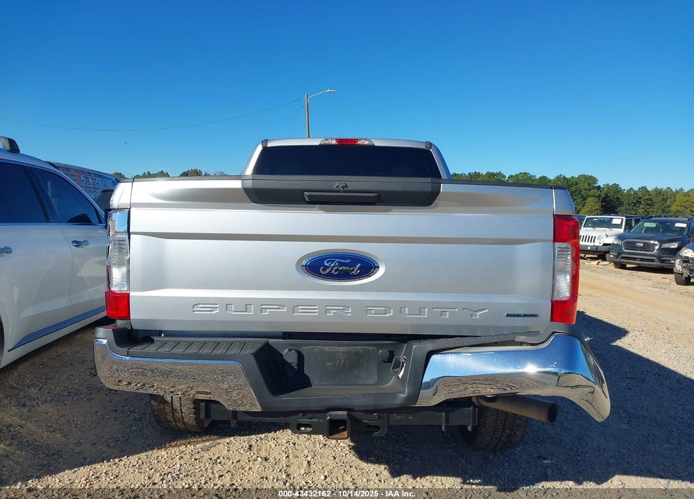 2017 FORD F-250 VIN: 1FT7W2B66HEE98388