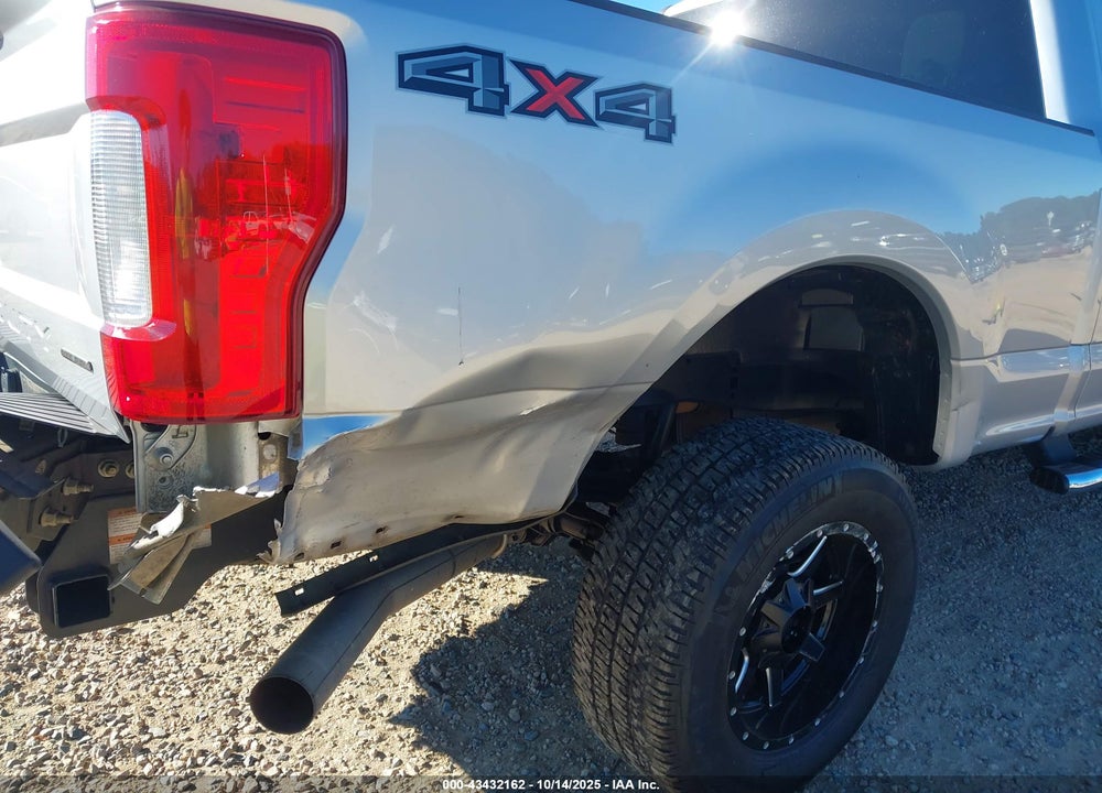 2017 FORD F-250 VIN: 1FT7W2B66HEE98388