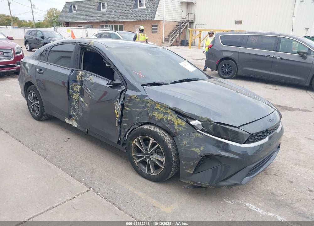 2023 KIA FORTE LXS VIN: 3KPF24AD9PE585367