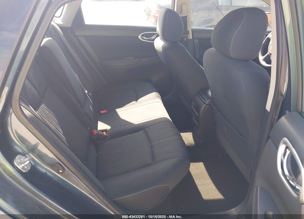 2016 NISSAN SENTRA SV VIN: 3N1AB7AP0GY308730