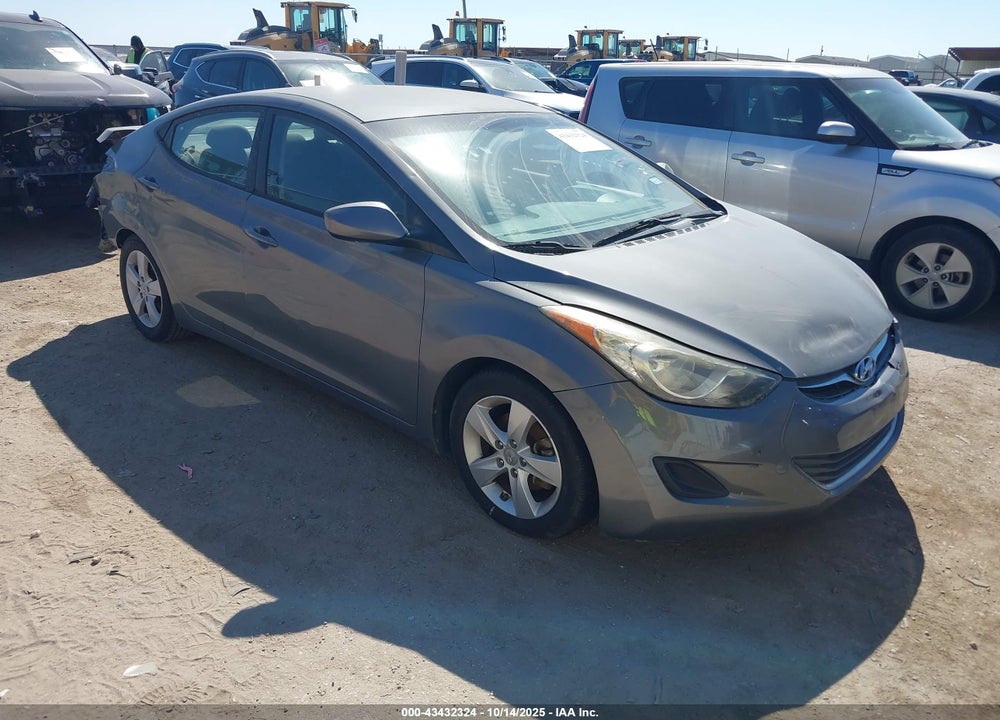 2013 HYUNDAI ELANTRA GLS VIN: 5NPDH4AE5DH355881
