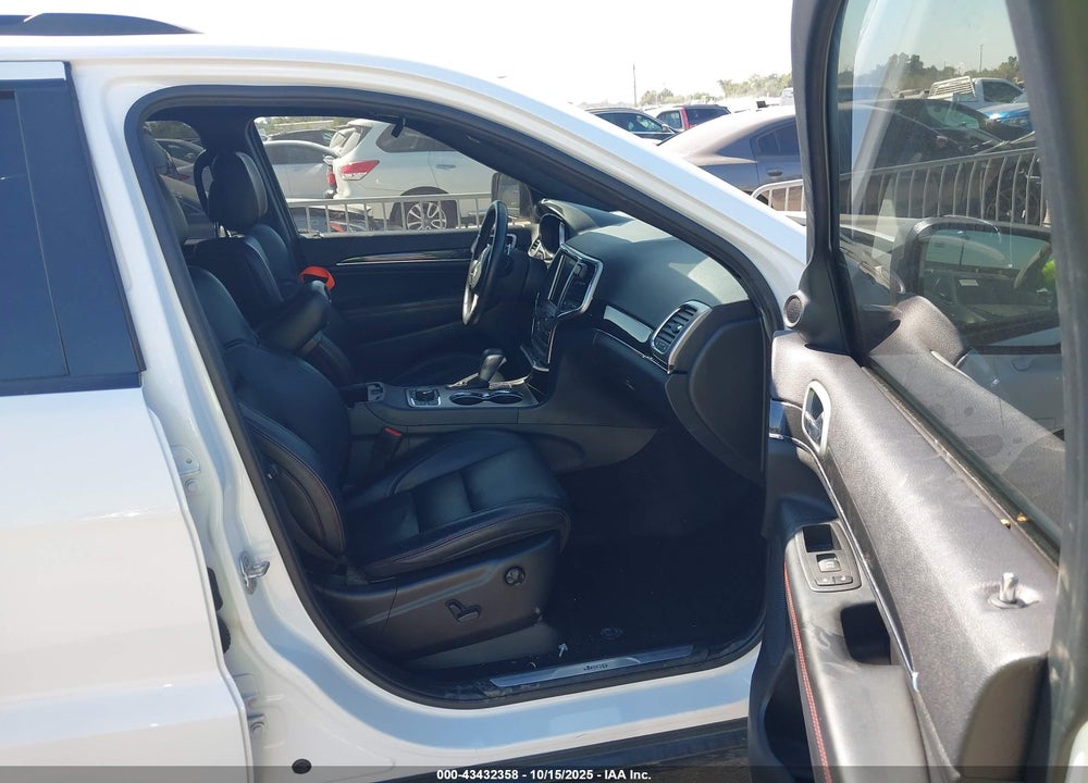 2018 JEEP GRAND CHEROKEE TRAILHAWK 4X4 VIN: 1C4RJFLG5JC457760