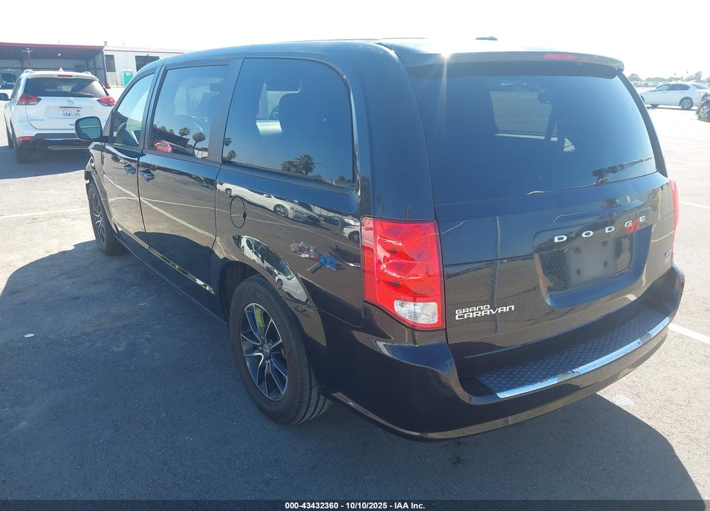 2018 DODGE GRAND CARAVAN GT VIN: 2C4RDGEG4JR190368