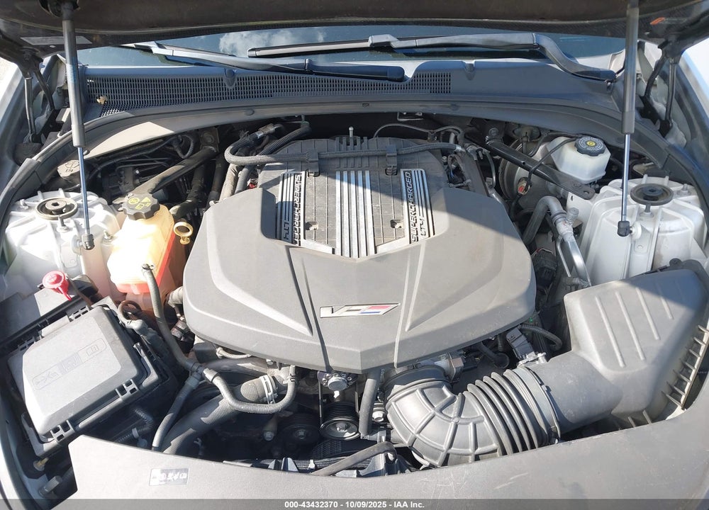 2017 CADILLAC CTS VIN: 1G6A15S66H0195861