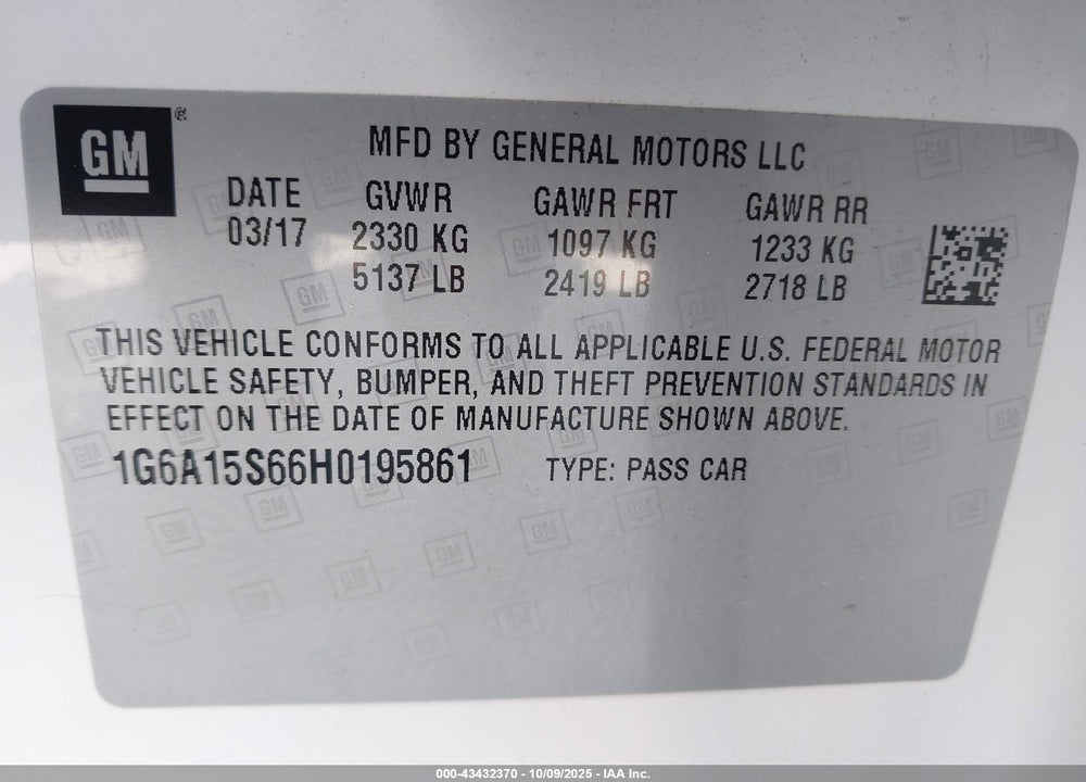 2017 CADILLAC CTS VIN: 1G6A15S66H0195861