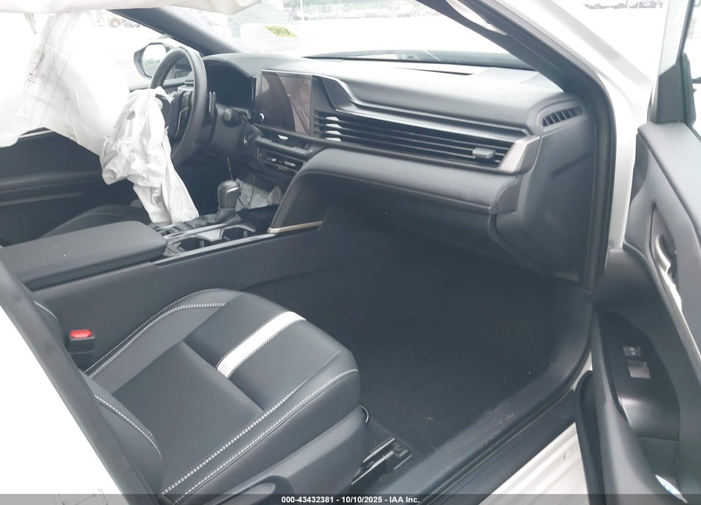 2025 TOYOTA CAMRY SE VIN: 4T1DAACK5SU078301