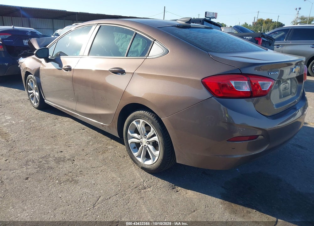2019 CHEVROLET CRUZE LS VIN: 1G1BC5SM3K7126675