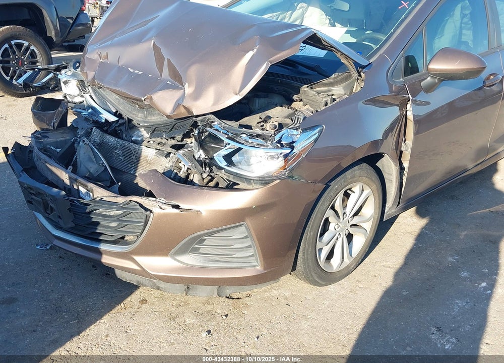 2019 CHEVROLET CRUZE LS VIN: 1G1BC5SM3K7126675