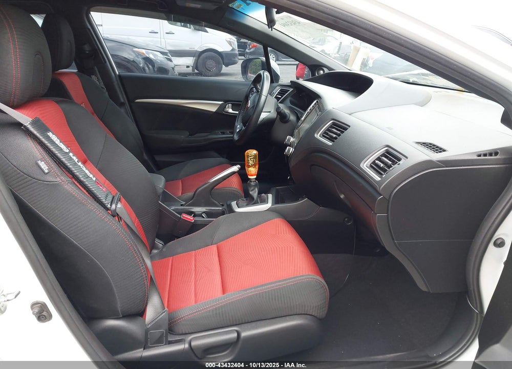 2015 HONDA CIVIC VIN: 2HGFB6E51FH706248