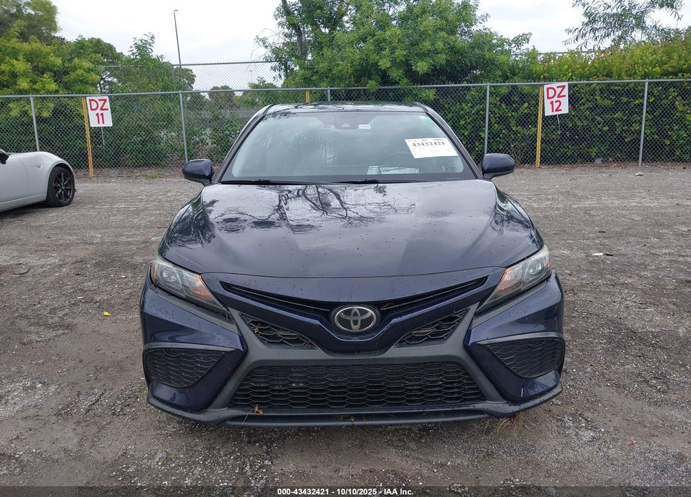 2021 TOYOTA CAMRY SE VIN: 4T1G11AK5MU577490