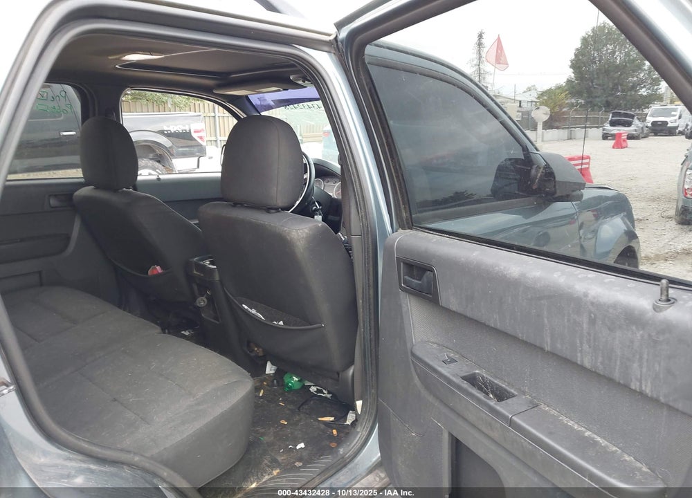 2012 FORD ESCAPE VIN: 1FMCU0D75CKC52758