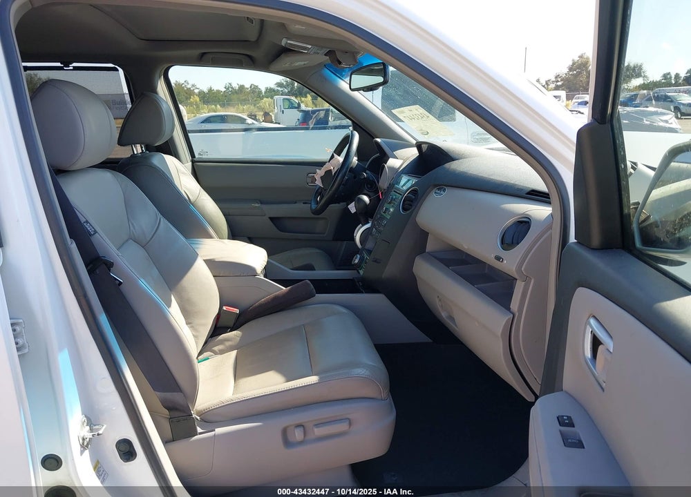 2009 HONDA PILOT VIN: 5FNYF38889B020783
