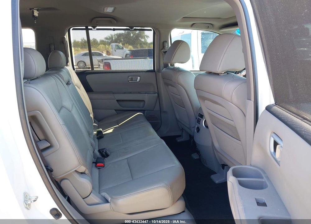 2009 HONDA PILOT VIN: 5FNYF38889B020783