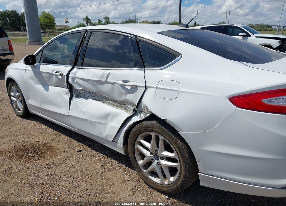 2016 FORD FUSION VIN: 3FA6P0H74GR306996