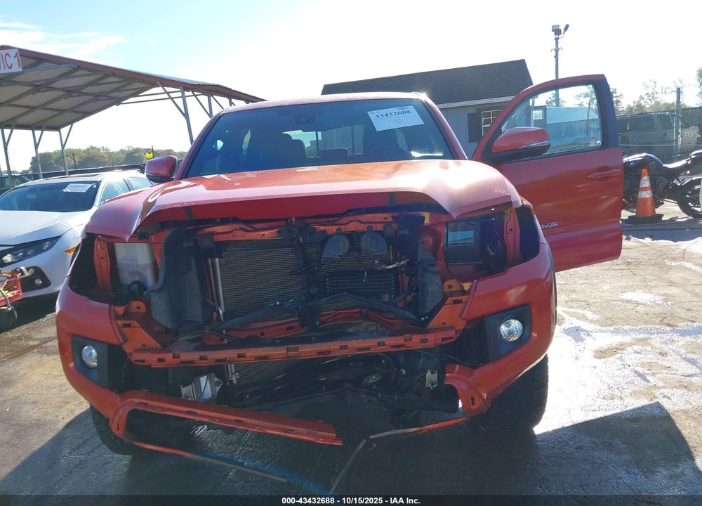 2018 TOYOTA TACOMA TRD OFF ROAD VIN: 3TMCZ5AN5JM165387