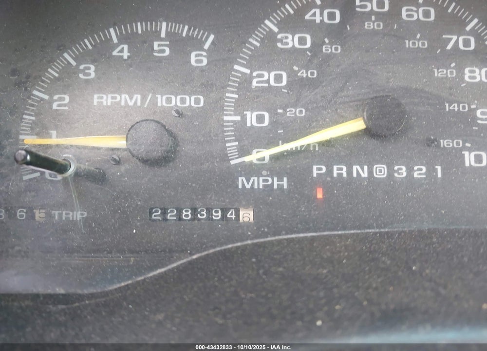 1998 GMC SIERRA 1500 SL WIDESIDE VIN: 2GTEK19R4W1536048