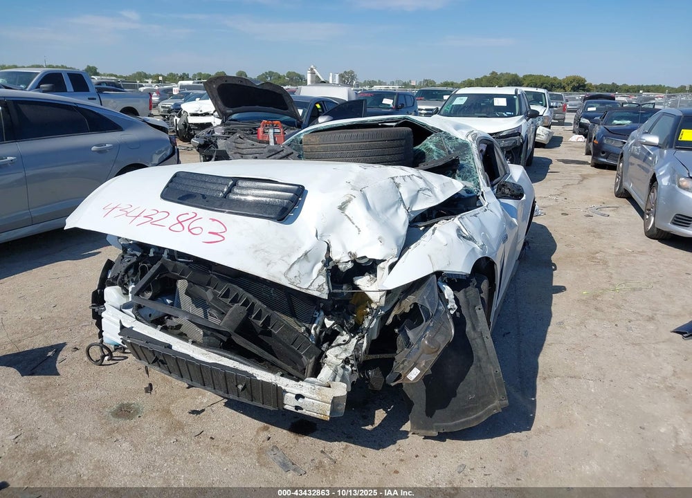 2025 FORD MUSTANG VIN: 1FA6P8CF5S5406291