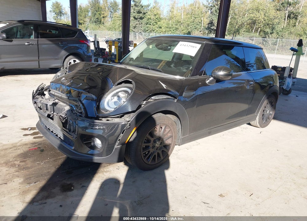 2019 MINI HARDTOP COOPER VIN: WMWXP5C50K2H95671
