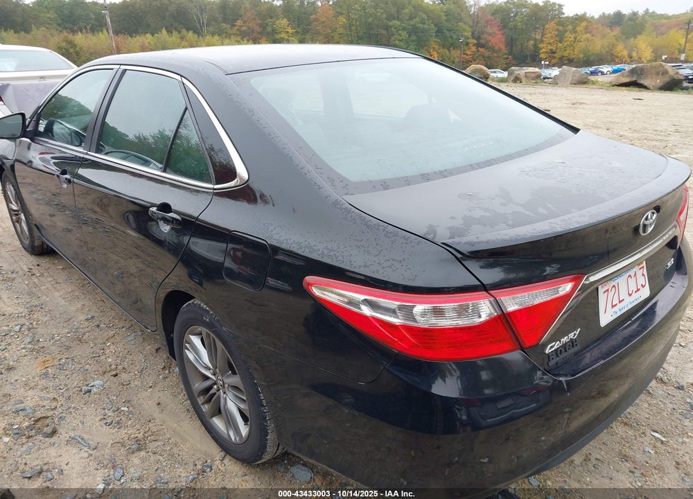 2015 TOYOTA CAMRY SE VIN: 4T1BF1FK9FU069790