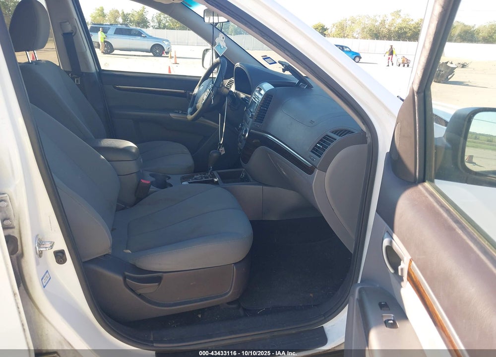 2012 HYUNDAI SANTA FE VIN: 5XYZG3AB8CG141966