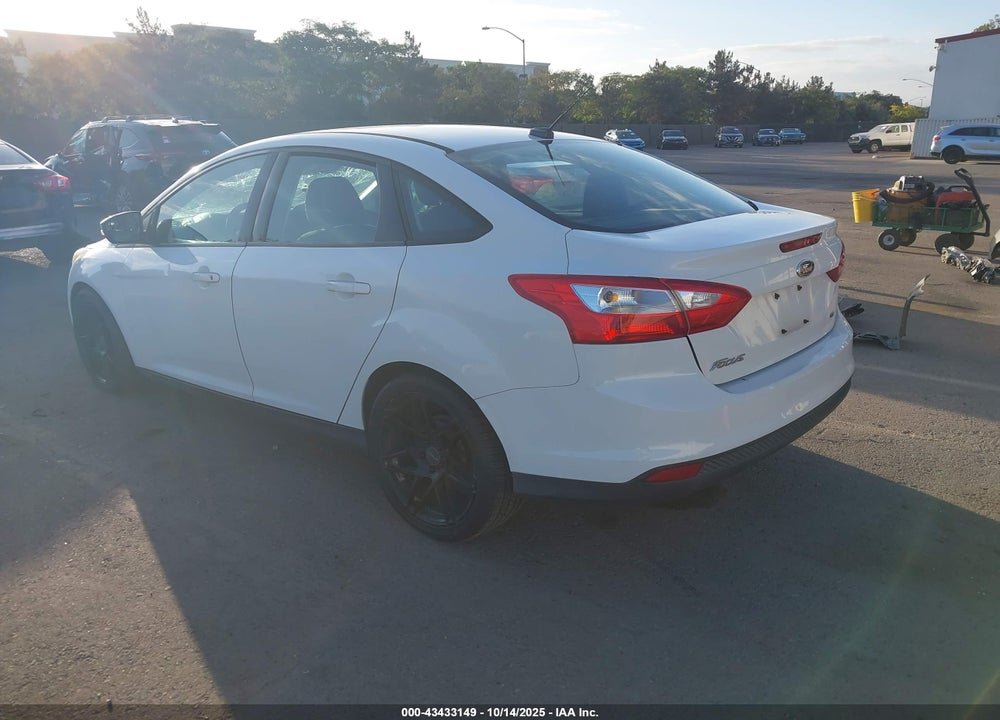 2014 FORD FOCUS SE VIN: 1FADP3F25EL461777