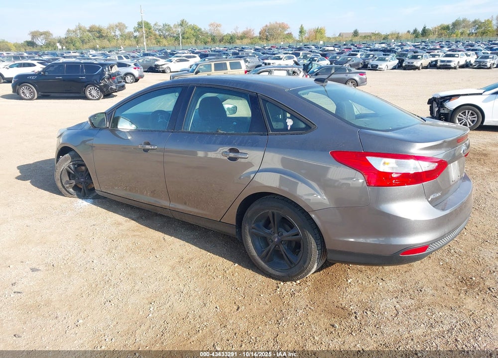 2014 FORD FOCUS SE VIN: 1FADP3F21EL427920