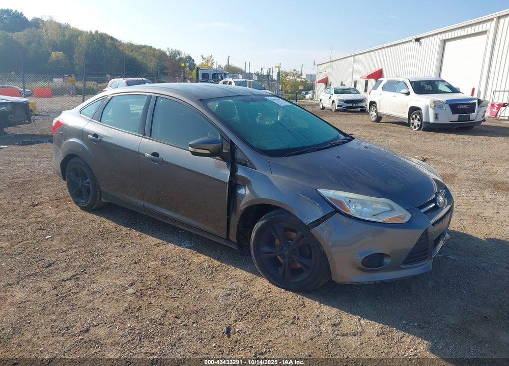 2014 FORD FOCUS SE VIN: 1FADP3F21EL427920