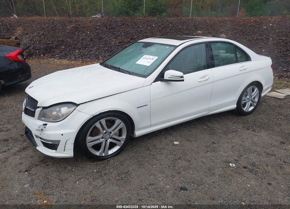 2010 MERCEDES-BENZ C 300 LUXURY 4MATIC/SPORT 4MATIC VIN: WDDGF8BB9AF444735