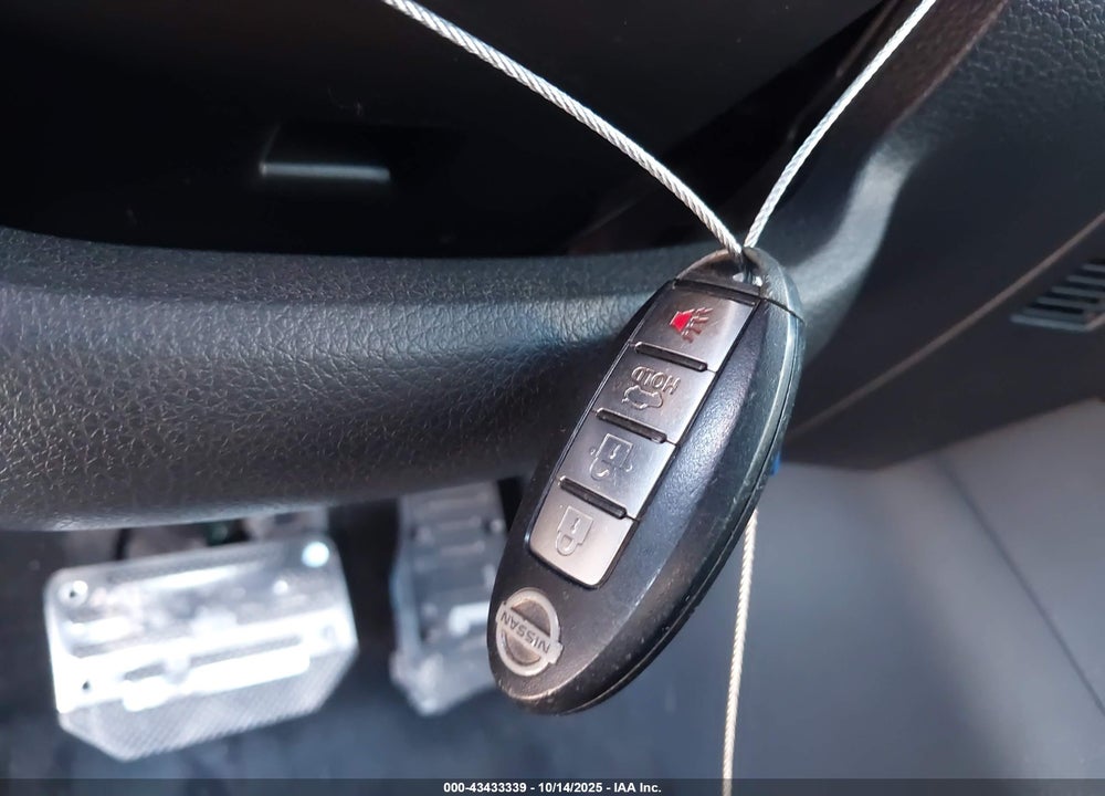 2014 NISSAN SENTRA SR VIN: 3N1AB7AP9EY258553