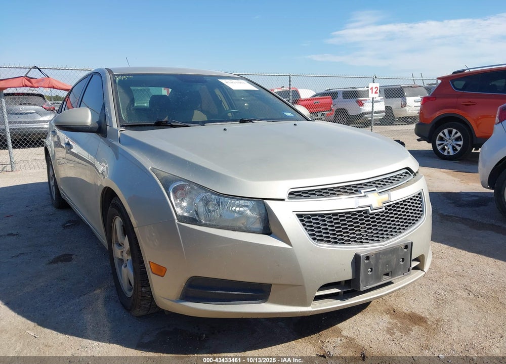 2014 CHEVROLET CRUZE 1LT AUTO VIN: 1G1PC5SB6E7237309