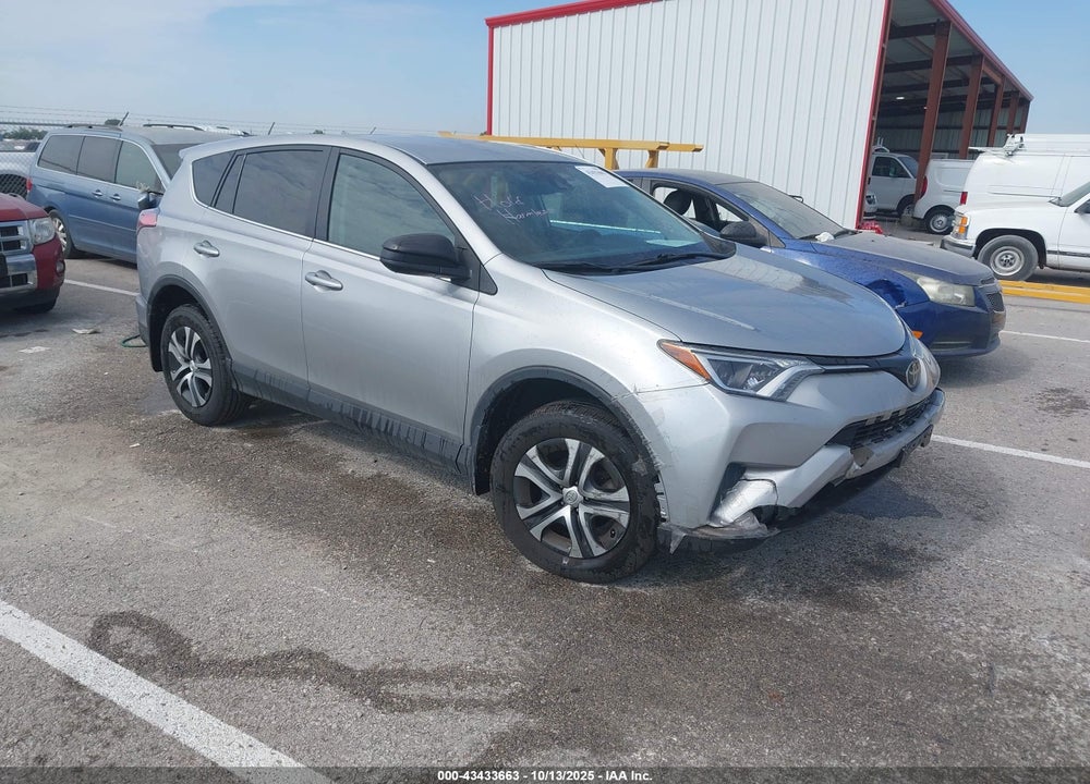 2018 TOYOTA RAV4 LE VIN: 2T3ZFREV8JW515775