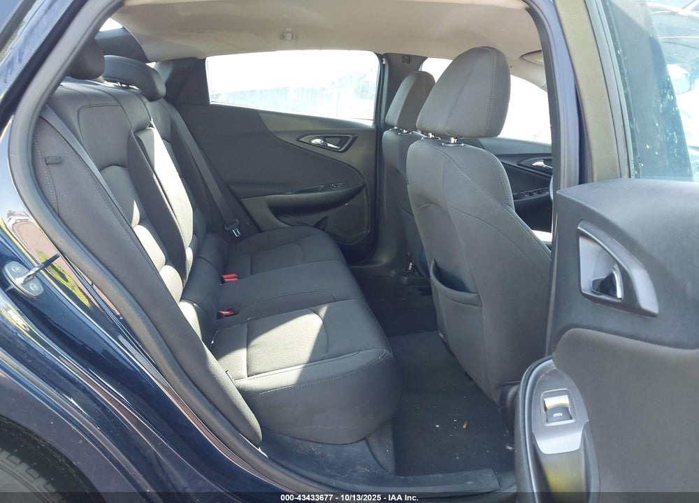 2018 CHEVROLET MALIBU VIN: 1G1ZB5ST6JF196605