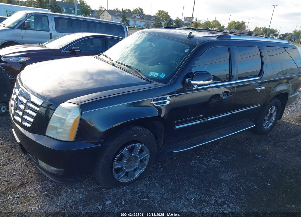 2007 CADILLAC ESCALADE ESV VIN: 1GYFK66857R218780