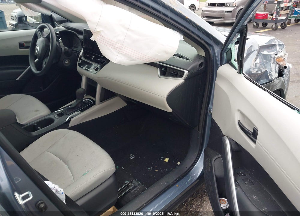 2023 TOYOTA COROLLA CROSS L VIN: 7MUAAAAG2PV061186
