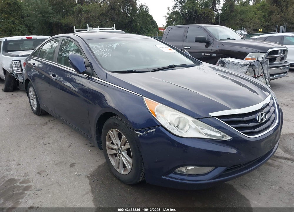 2013 HYUNDAI SONATA GLS VIN: 5NPEB4AC5DH728292