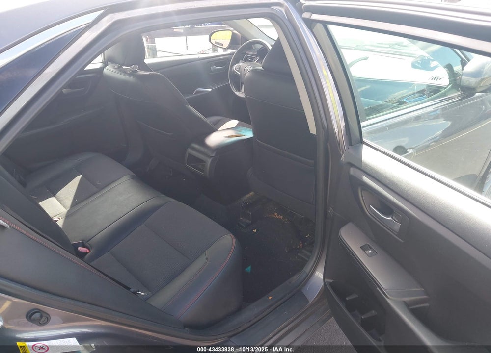 2016 TOYOTA CAMRY SE VIN: 4T1BF1FK3GU568960