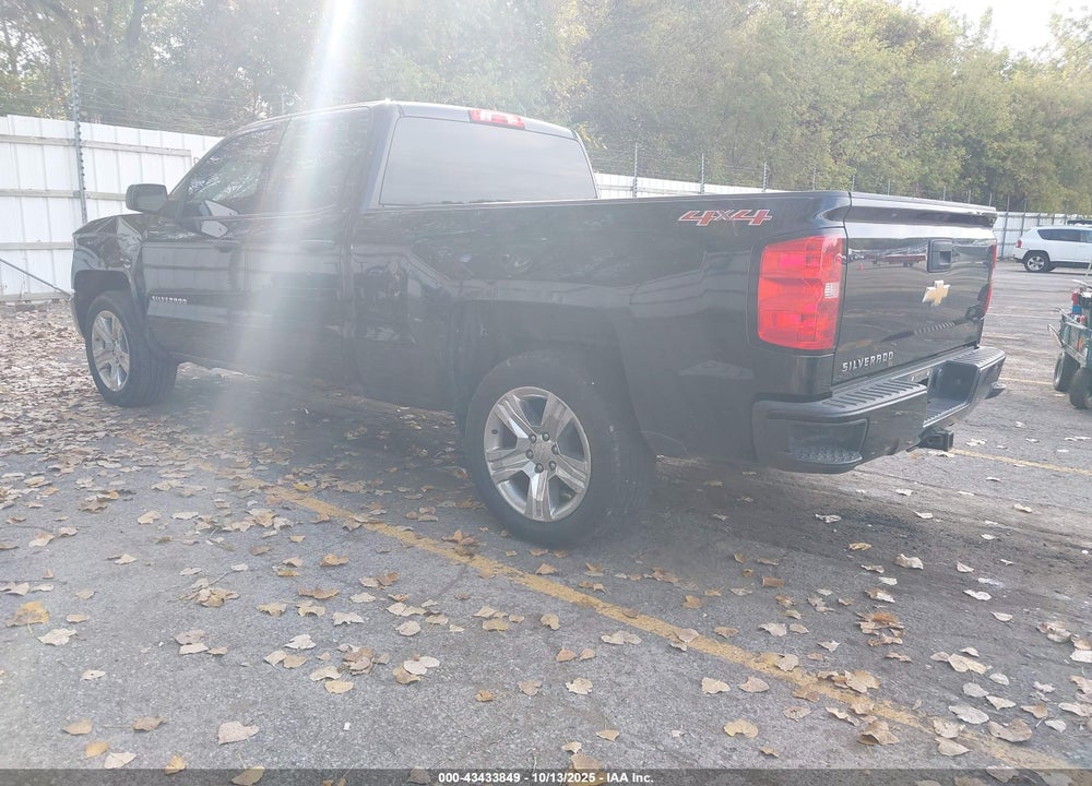 2017 CHEVROLET SILVERADO 1500 CUSTOM VIN: 1GCVKPEH7HZ286816