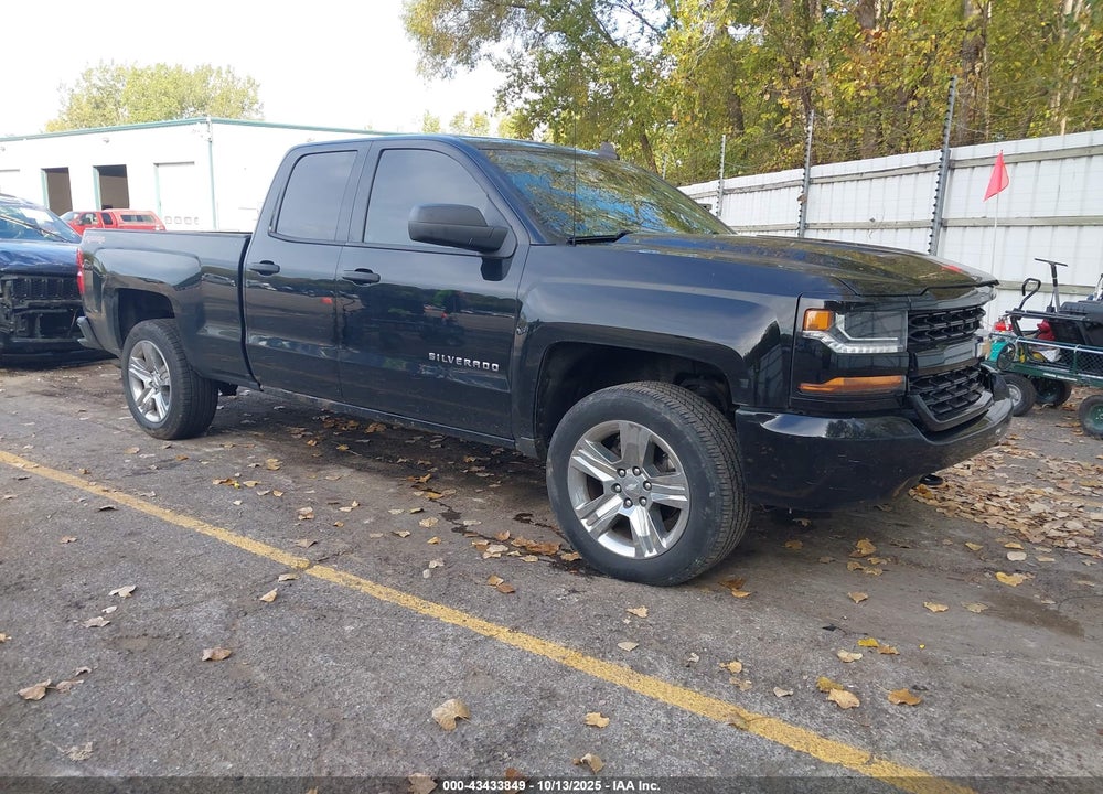 2017 CHEVROLET SILVERADO 1500 CUSTOM VIN: 1GCVKPEH7HZ286816