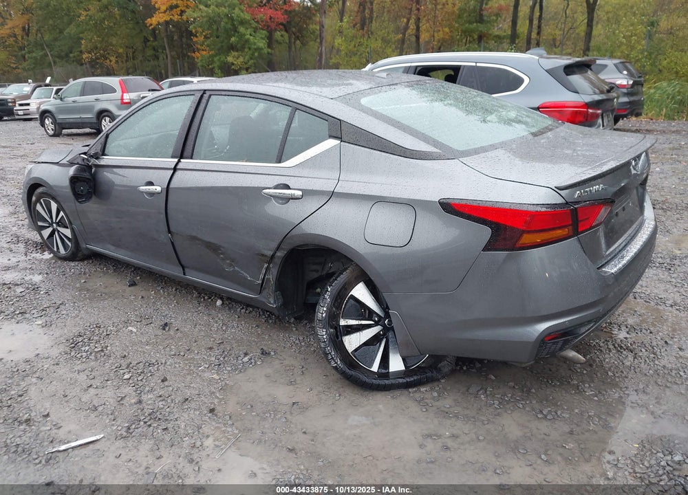 2022 NISSAN ALTIMA SV INTELLIGENT AWD VIN: 1N4BL4DW7NN302584