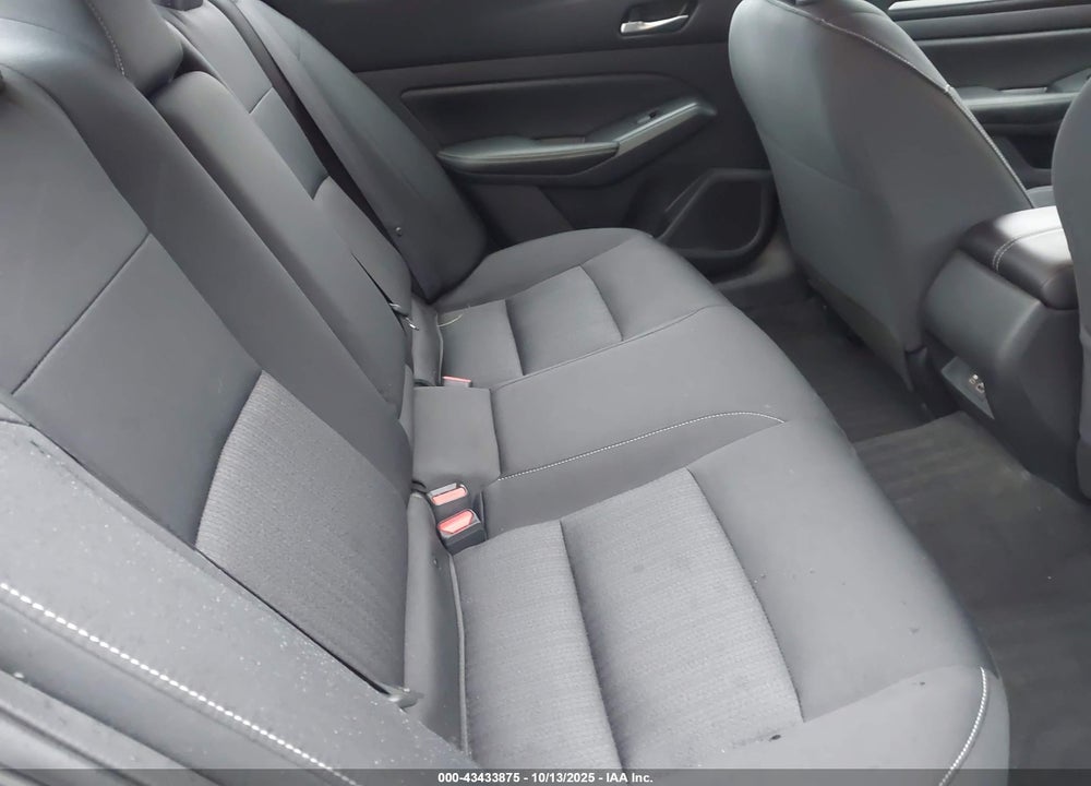 2022 NISSAN ALTIMA SV INTELLIGENT AWD VIN: 1N4BL4DW7NN302584
