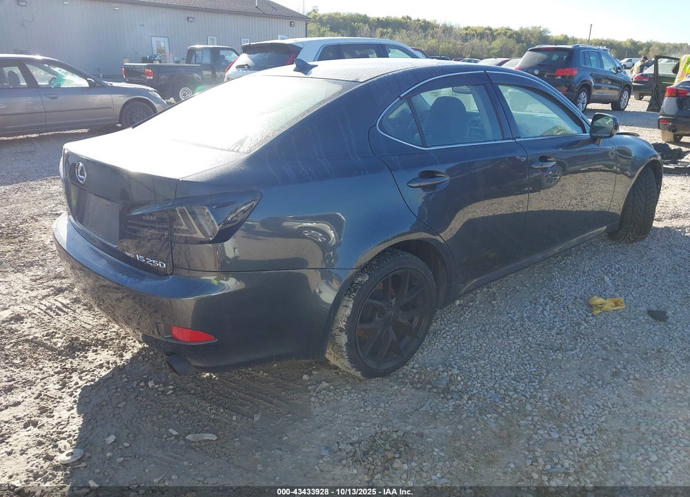 2007 LEXUS IS 250 VIN: JTHCK262X75013023