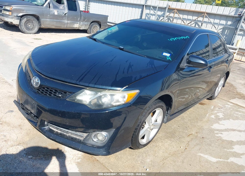 2014 TOYOTA CAMRY SE VIN: 4T1BF1FK9EU772773