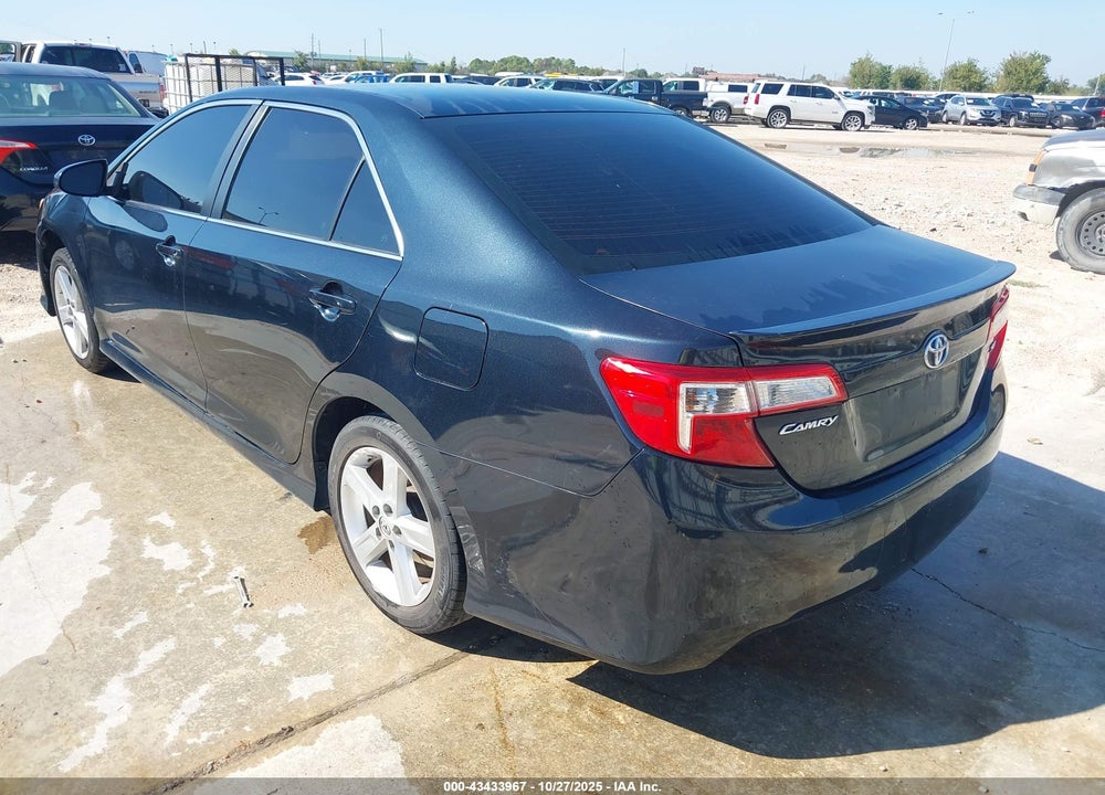 2014 TOYOTA CAMRY SE VIN: 4T1BF1FK9EU772773